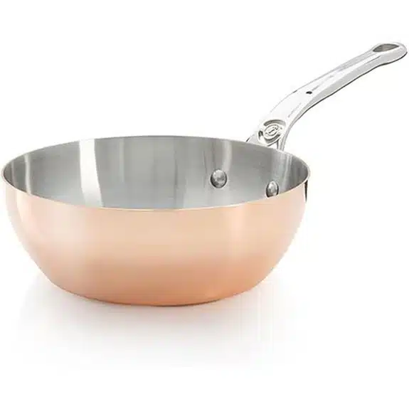 5 Best Kochtöpfe aus Kupfer, die jede Küche aufwerten 3 De Buyer 6236.2 Prima Matera Sauteuse mit magnetischem Boden, Durchmesser 20 cm