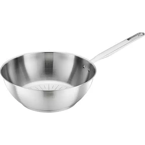 Die 10 besten Woks, mit denen Sie aus Pfannengerichten Gerichte in Restaurantqualität zaubern können 4 Fiskars 28 cm All-Steel Wok (4,5 l)