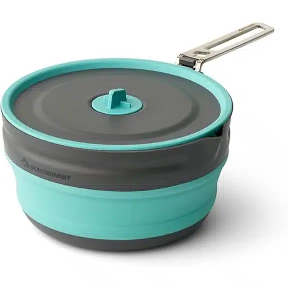 15 Best ultraleichte Kochtöpfe, die Rucksackküchen revolutionieren 2 Sea to Summit Frontier 2,2 l ultraleichter faltbarer Campingtopf