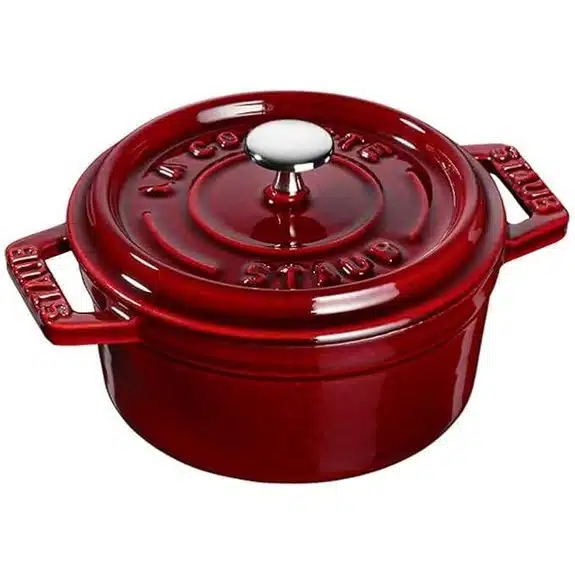 7 Best Kochtöpfe aus Gusseisen, die Deine Küche Veredeln 3 STAUB Mini-Rundbräter 10 cm Grenadine-Rot