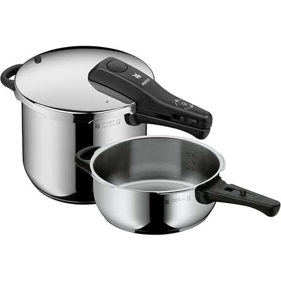 Die 15 besten Schnellkochtopf-Sets, die jedes Abendessen beschleunigen 4 WMF Perfect One 2-teiliges Edelstahl-Schnellkochtopfset
